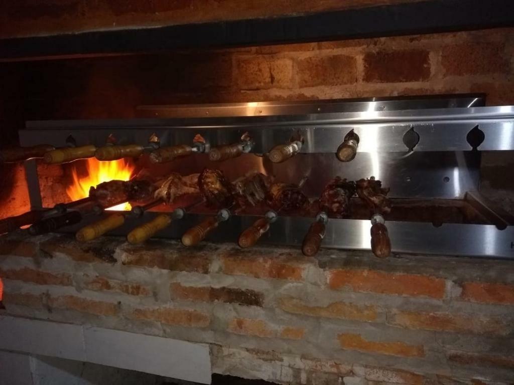 Aventura En Esquina Hotel Esquina  Eksteriør billede